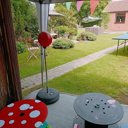 The White Dove Bed And Breakfast With Glamping Newark Showground מראה חיצוני תמונה